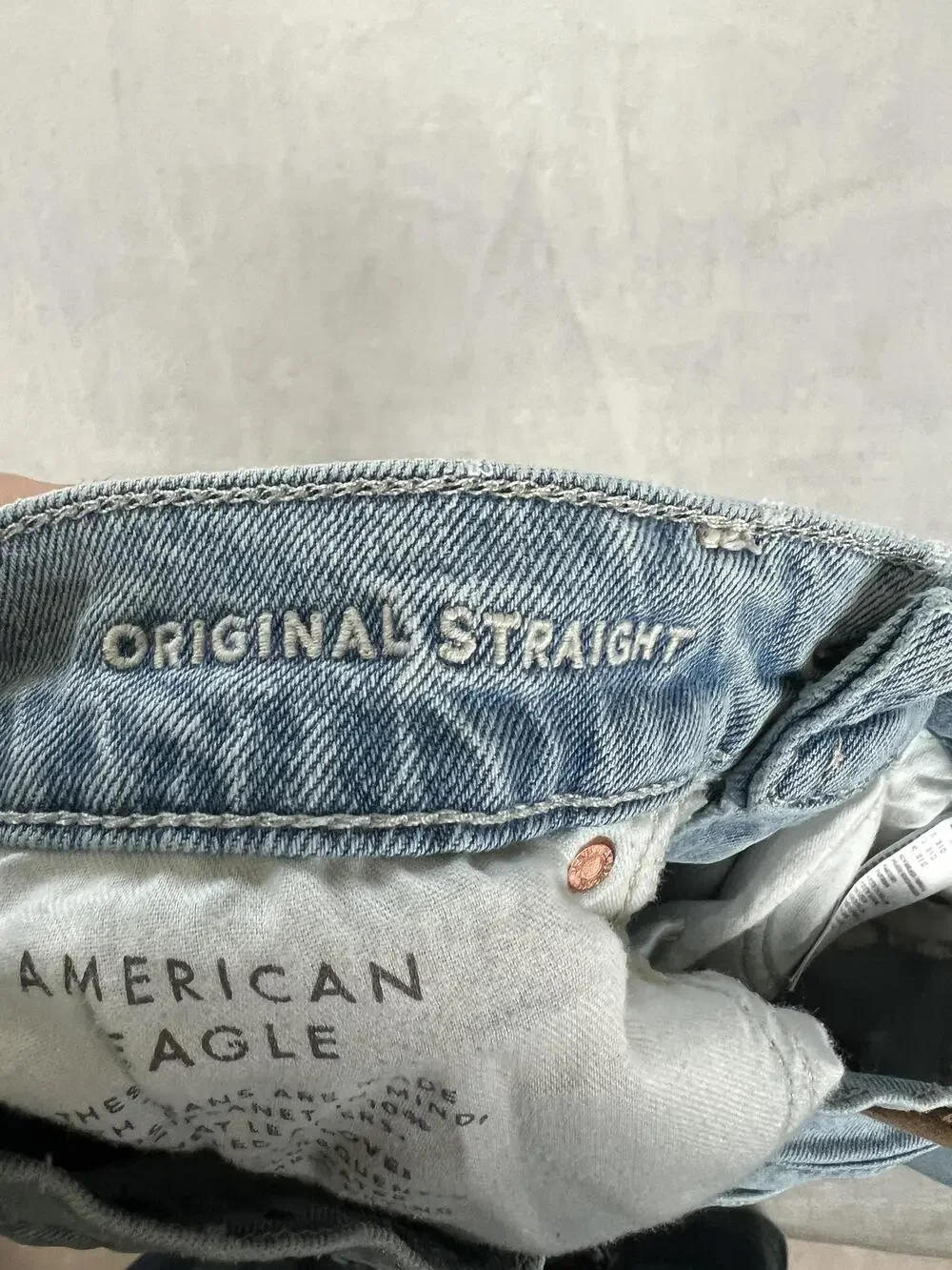 American Eagle Jeans Mens 30x32 Blue Original Straight Light Wash Denim